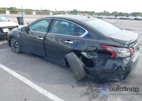 2018 Nissan Altima 2.5 Sl z USA, uszkodzony, nr VIN 1N4AL3AP3JC127596